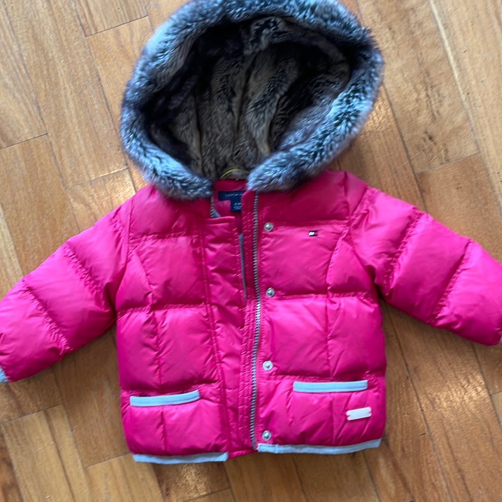 Baby Girl’s Tommy Hilfiger Puffer Coat sz 12 months
